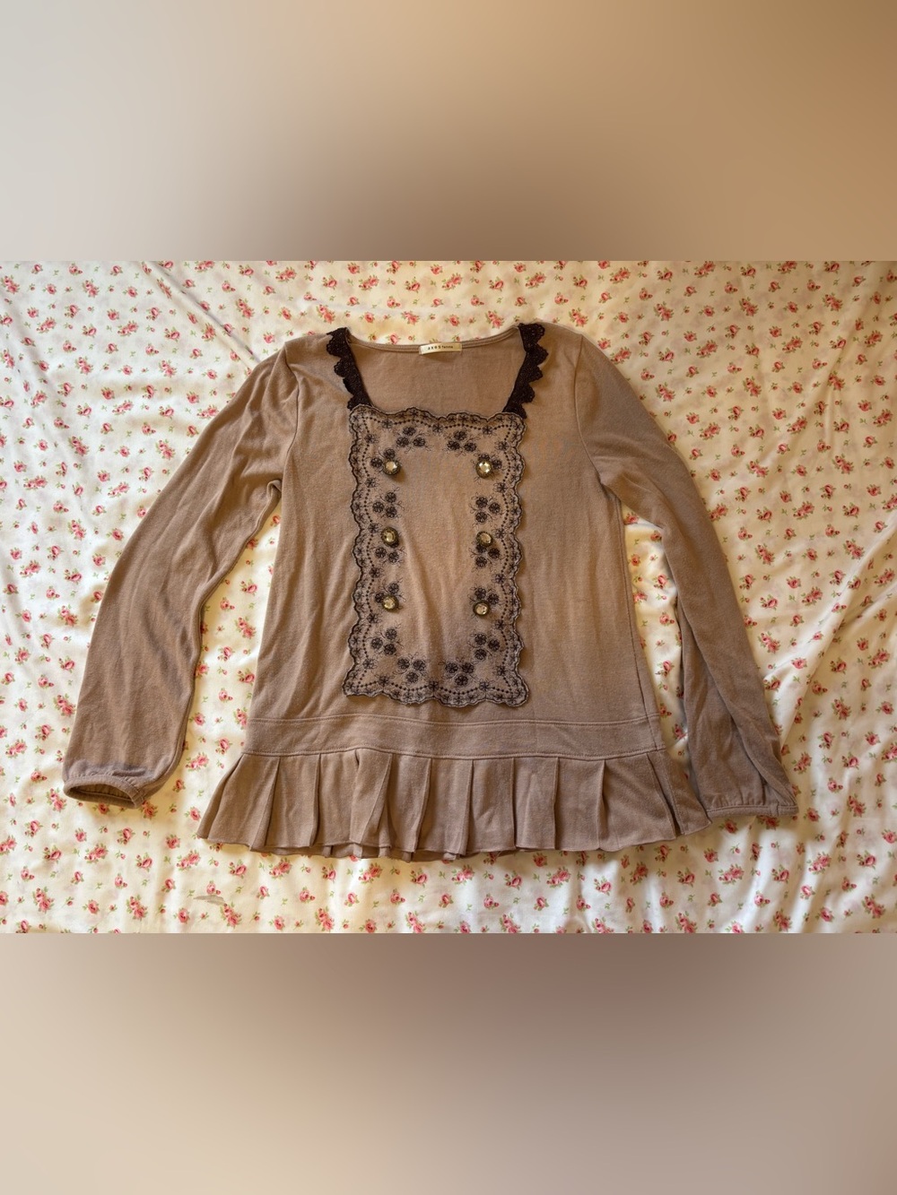 Women’s Taupe Long Sleeve Lace-Trim Ruffle Hem Top